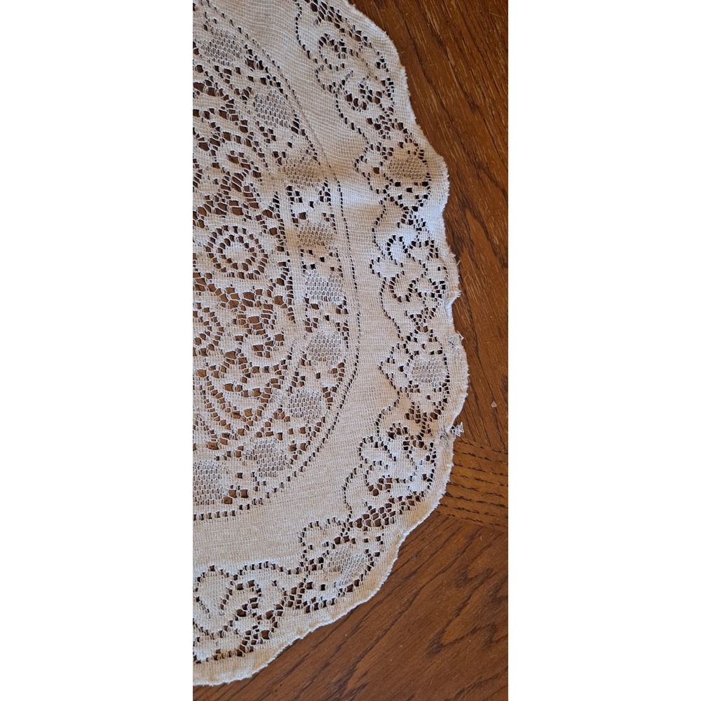 12 Quaker Lace oval placemats cotton poly blend - Picture 7 of 7